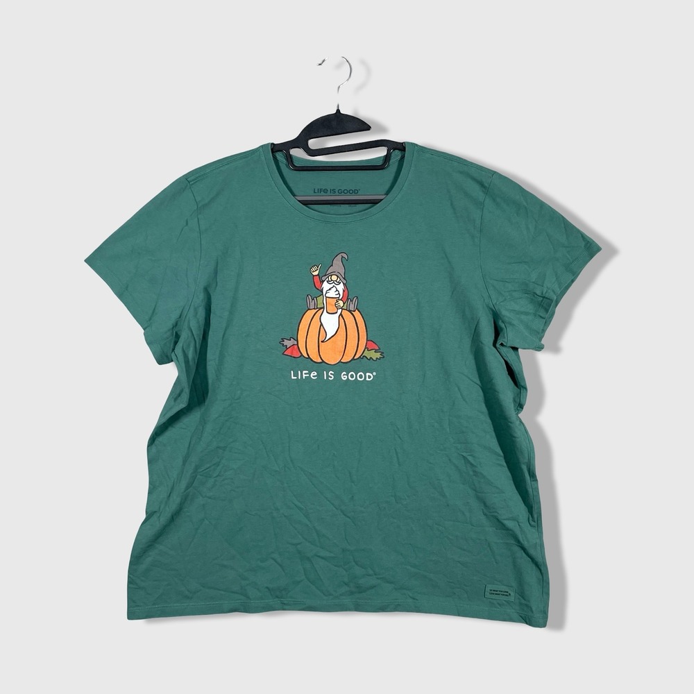 Life is Good Crusher Tee Womens XXL Green Gnome Pumpkin Fall Gorpcore Outdoorsy